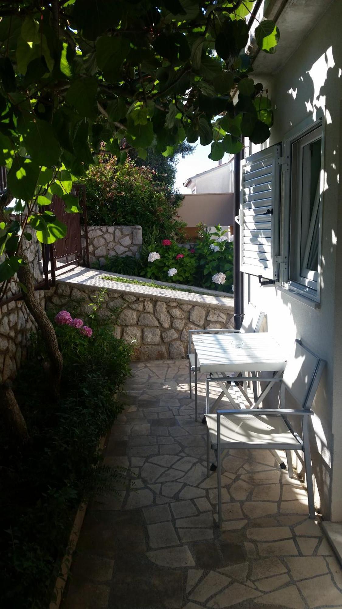 Apartments Mara Мали-Лошинь Экстерьер фото