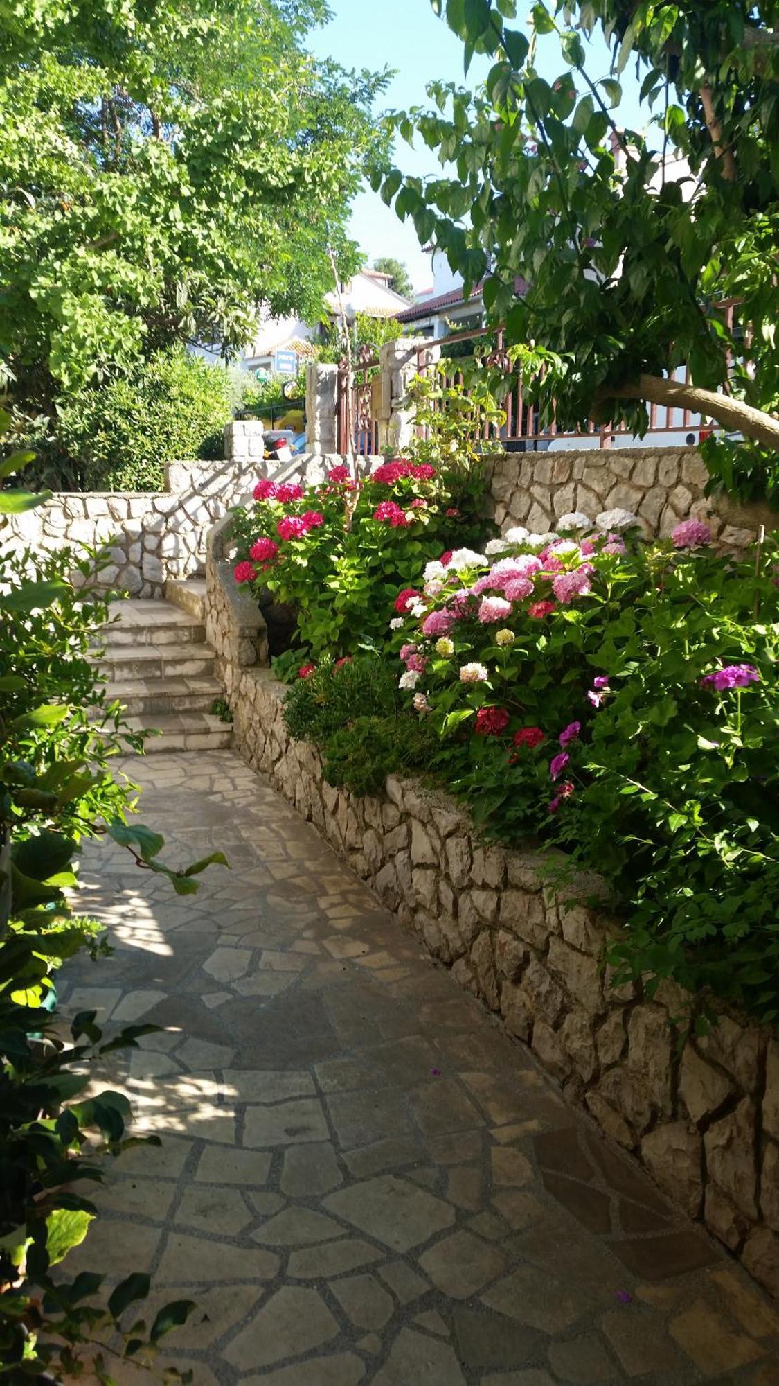 Apartments Mara Мали-Лошинь Экстерьер фото